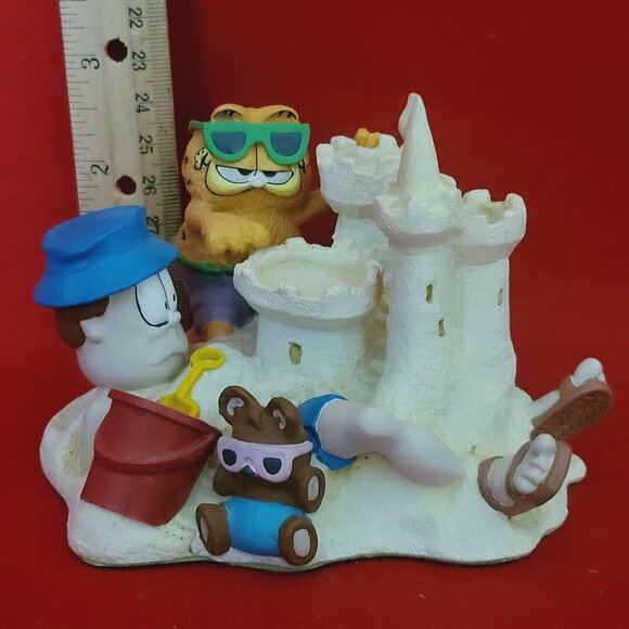 Vintage Danbury Mint Garfield Characters Crowning Achievement Figurine 1994 - Picture 9 of 17